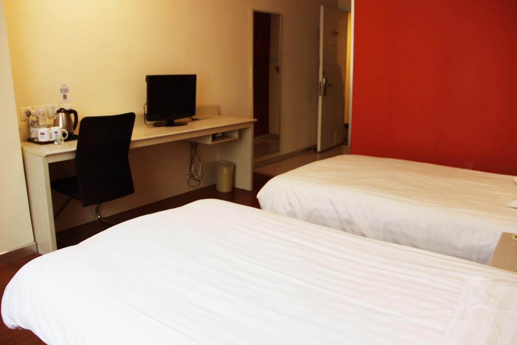 Hanting Hotel Qingdao Olympic Sailing Center Room photo